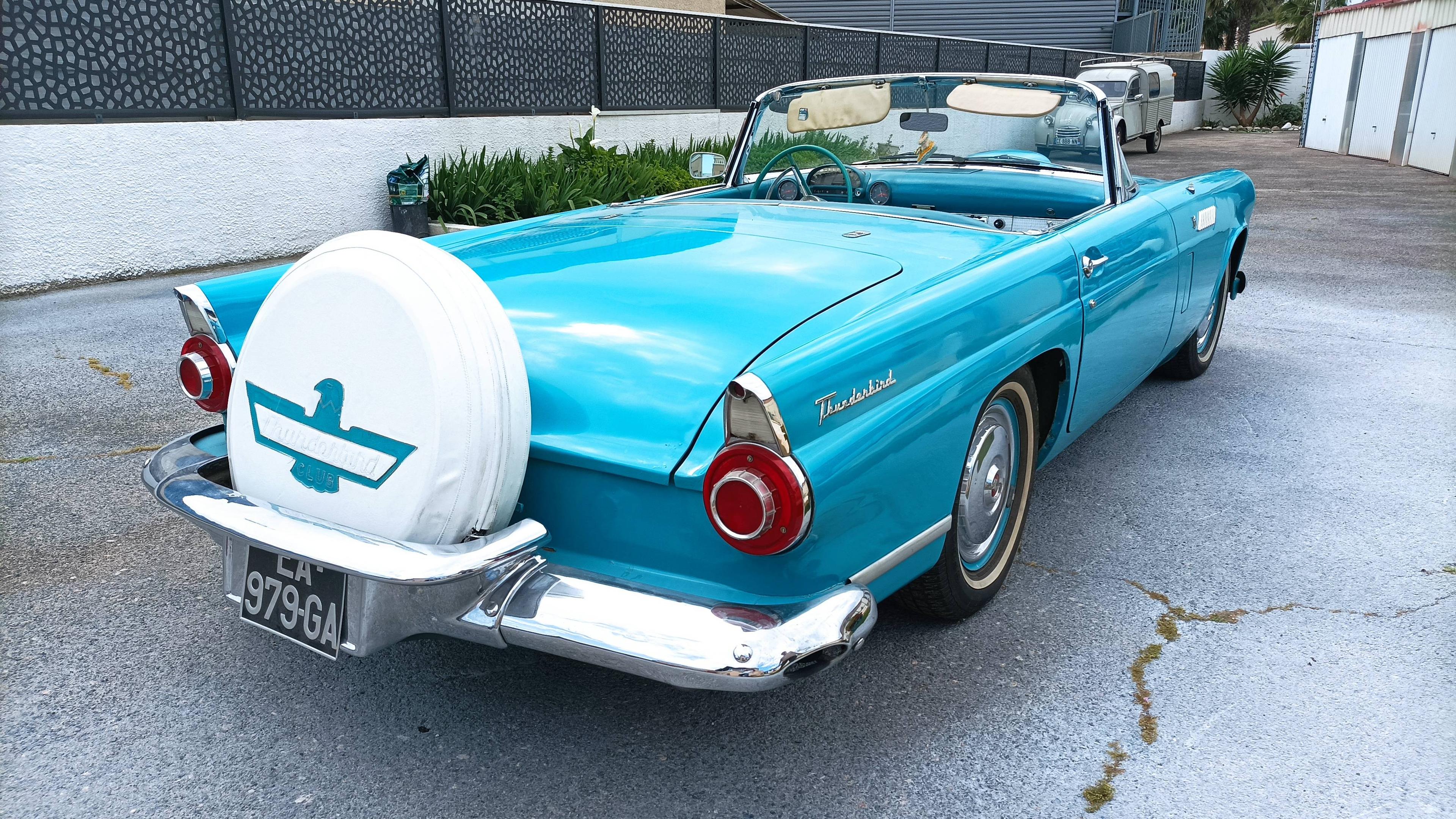 FORD THUNDERBIRD 