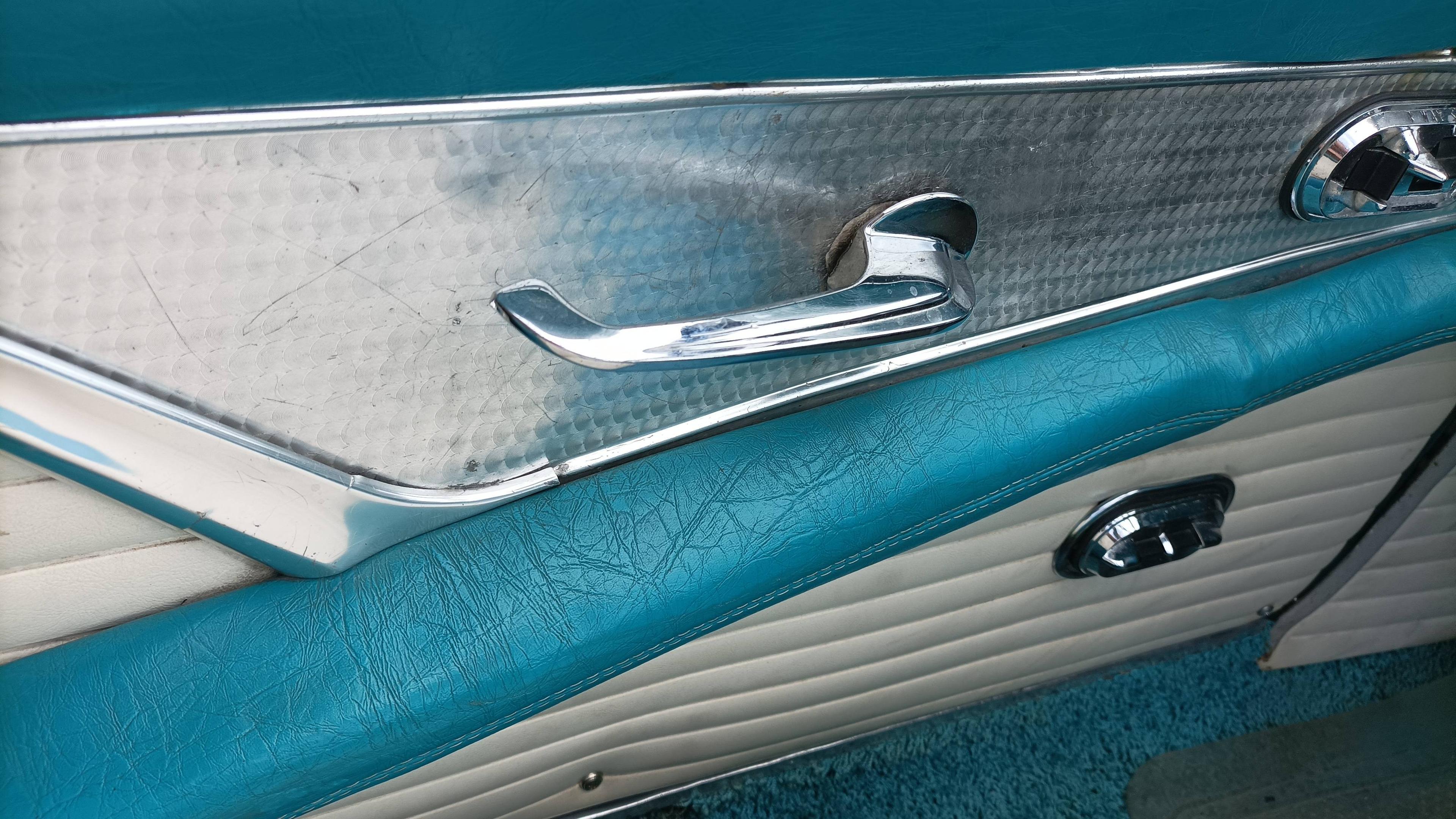 FORD THUNDERBIRD 