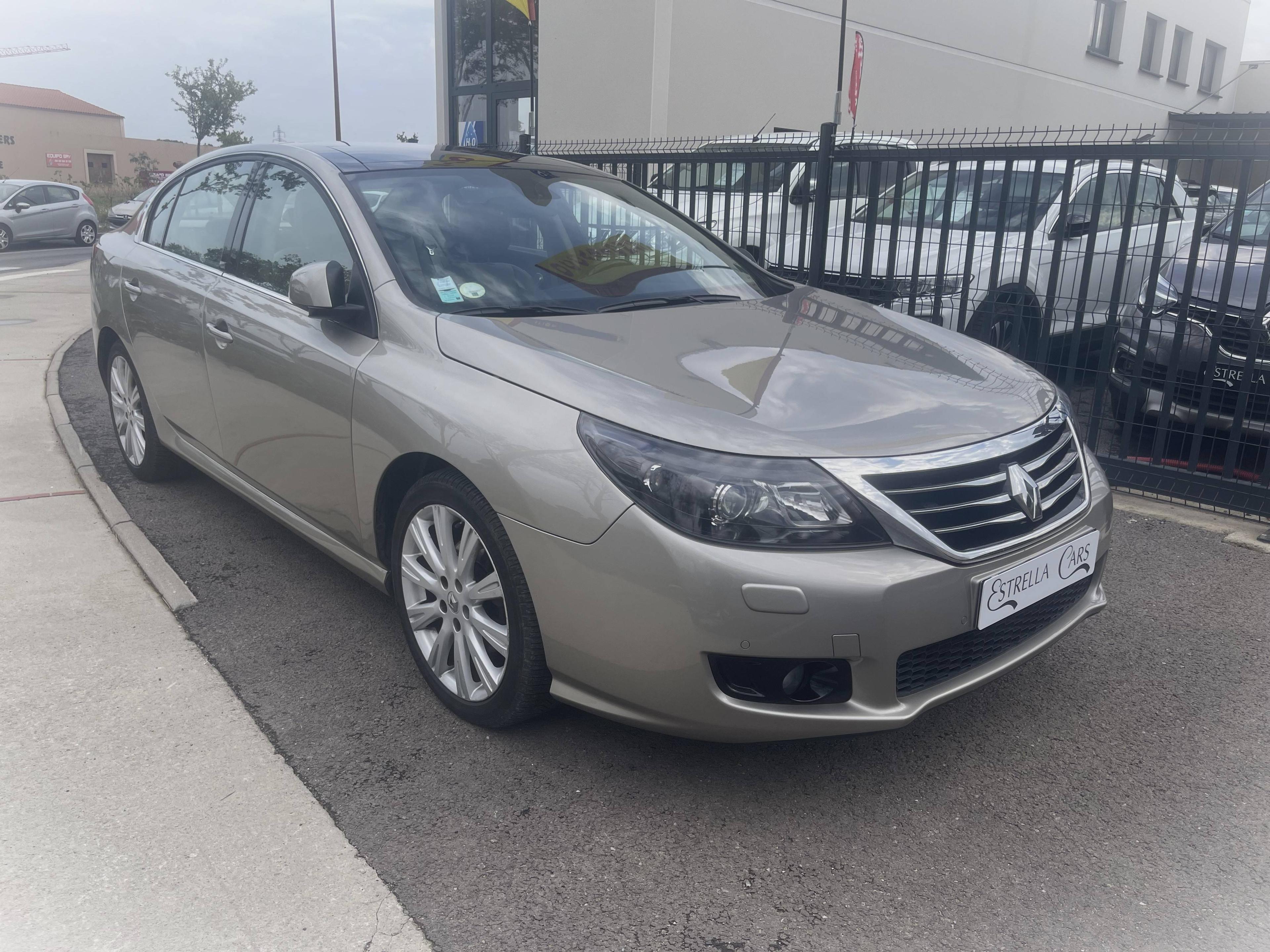 RENAULT RENAULT LATITUDE