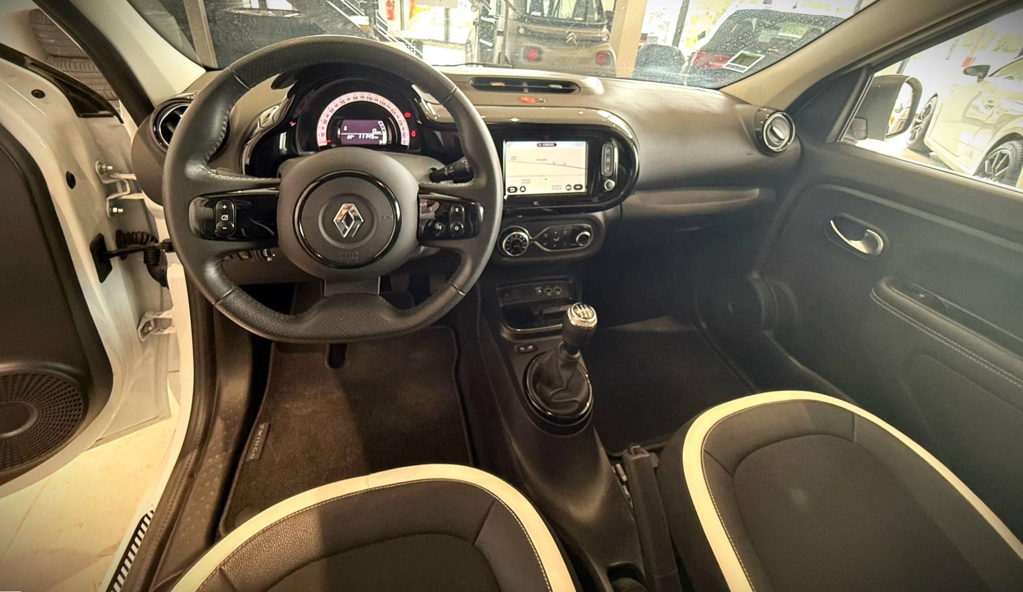 RENAULT RENAULT TWINGO