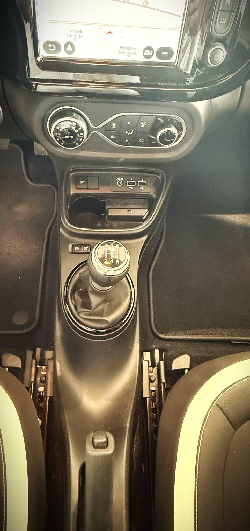 RENAULT RENAULT TWINGO