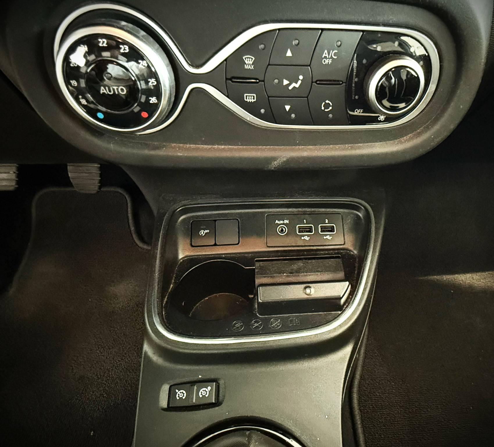RENAULT RENAULT TWINGO