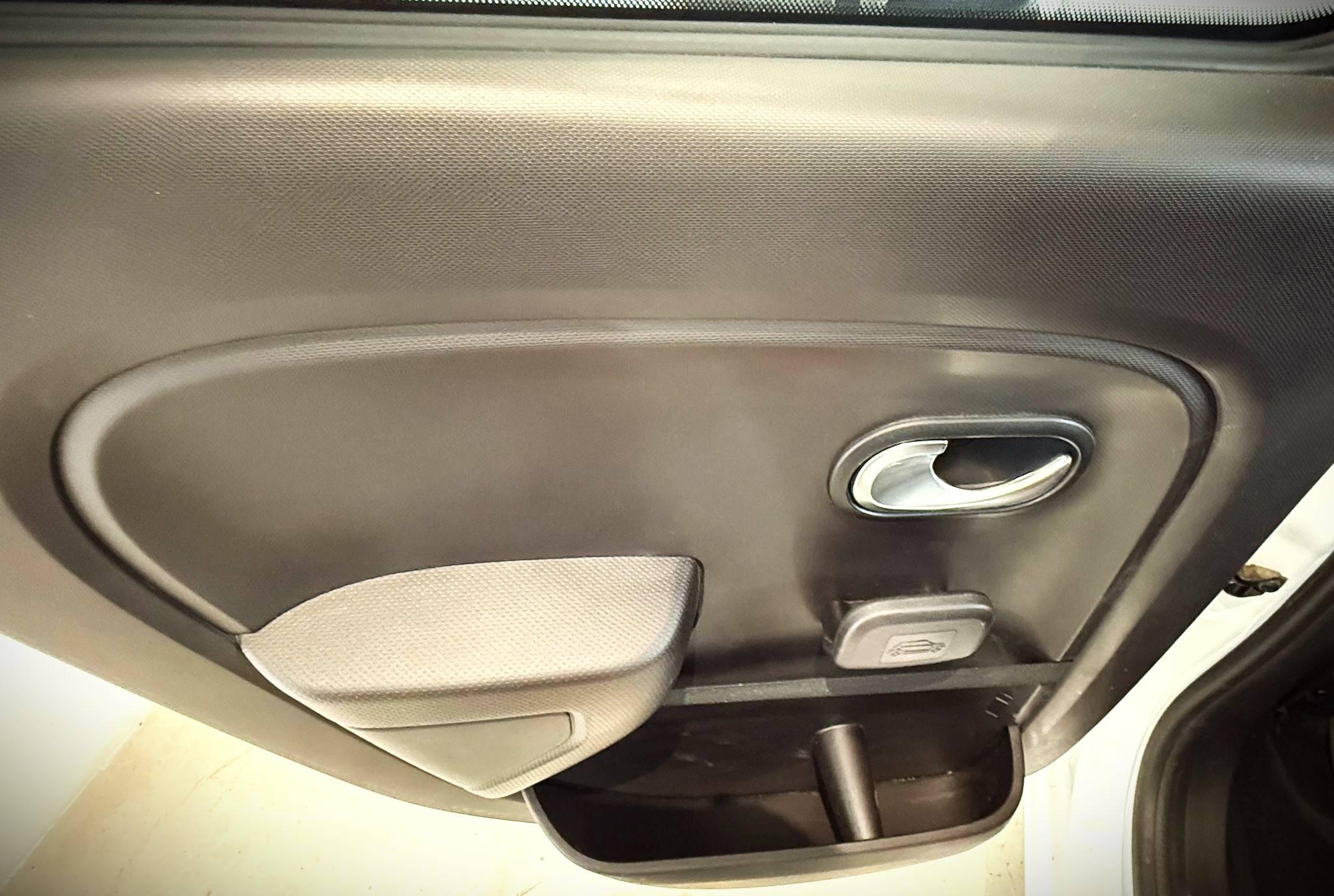RENAULT RENAULT TWINGO