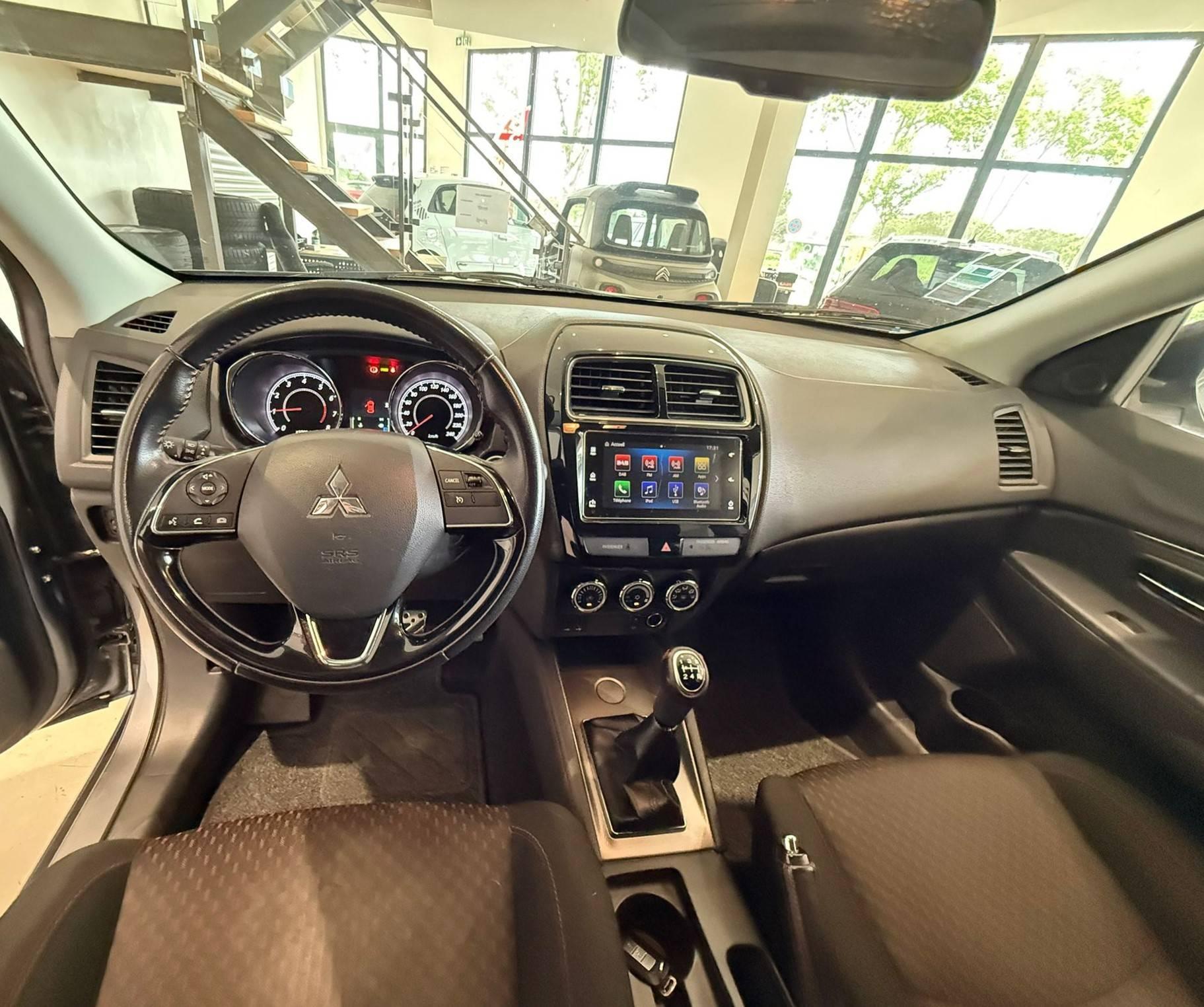 MITSUBISHI ASX