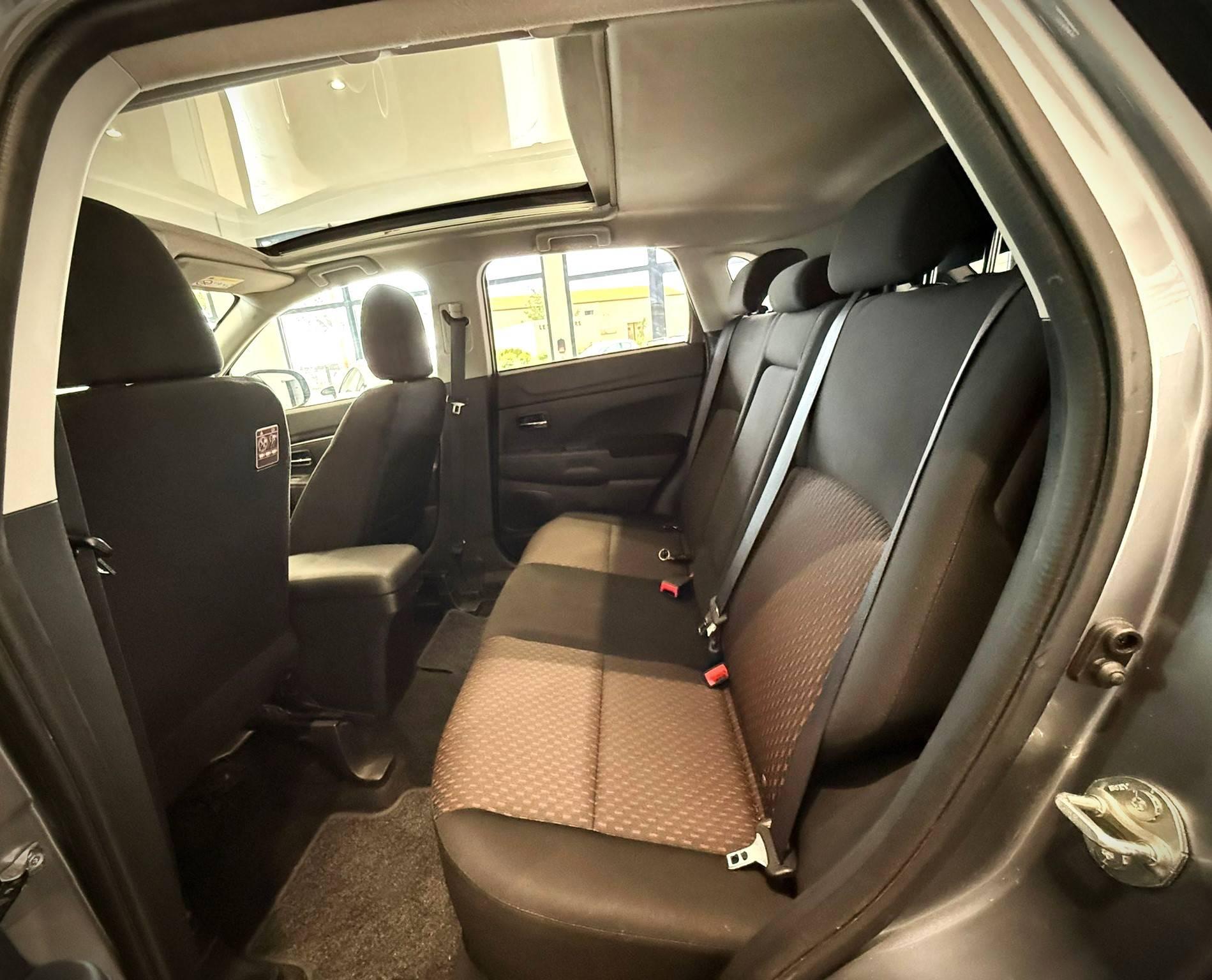 MITSUBISHI ASX