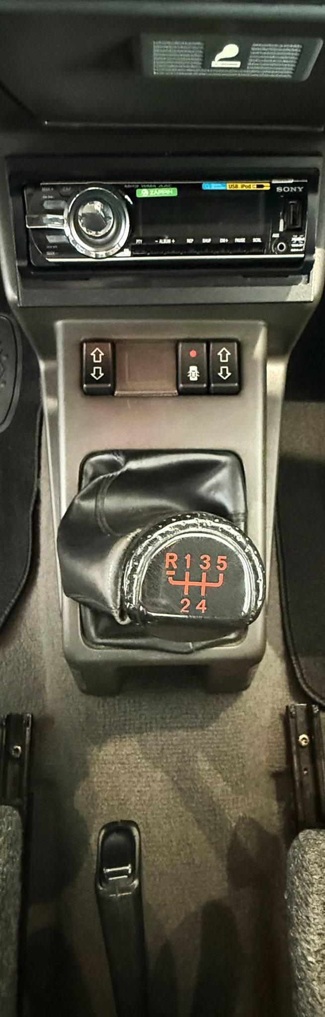 RENAULT RENAULT R5