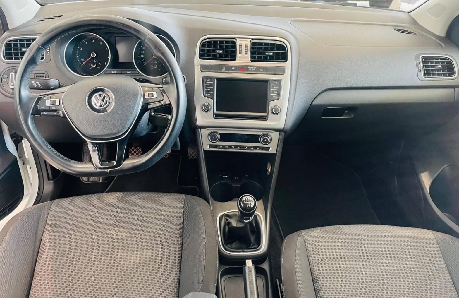 VOLKSWAGEN VOLKSWAGEN POLO