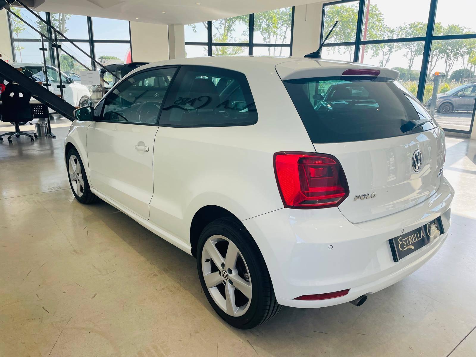 VOLKSWAGEN VOLKSWAGEN POLO