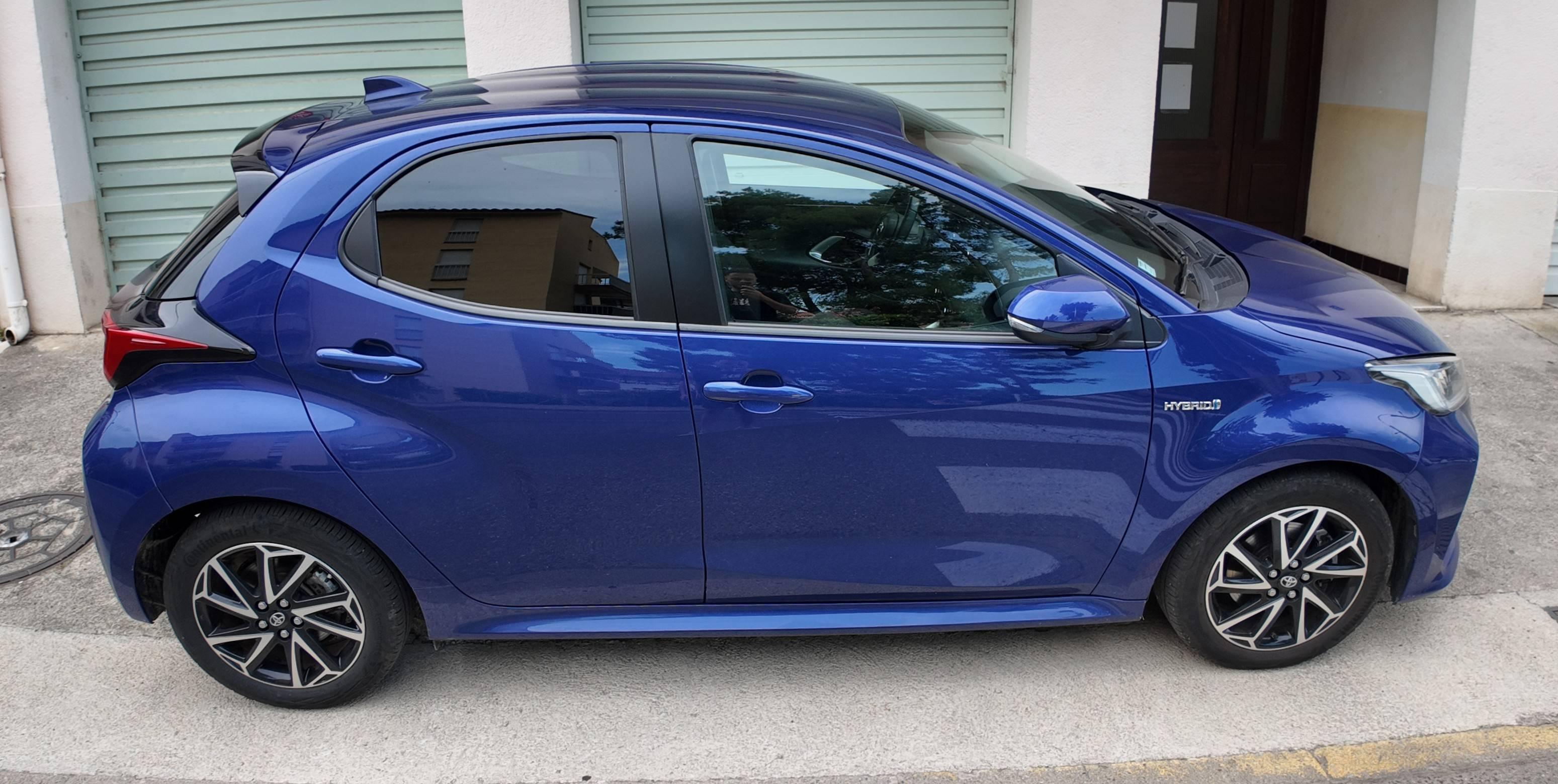 TOYOTA YARIS