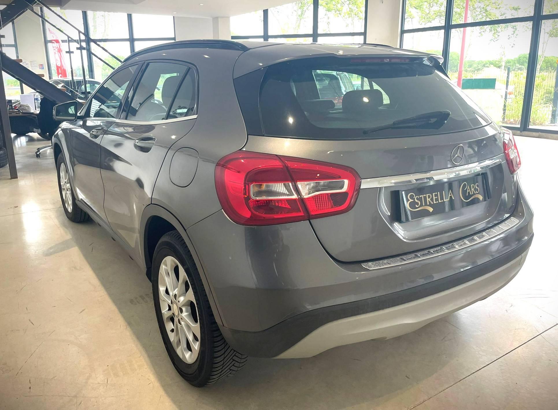 MERCEDES-BENZ CLASSE GLA