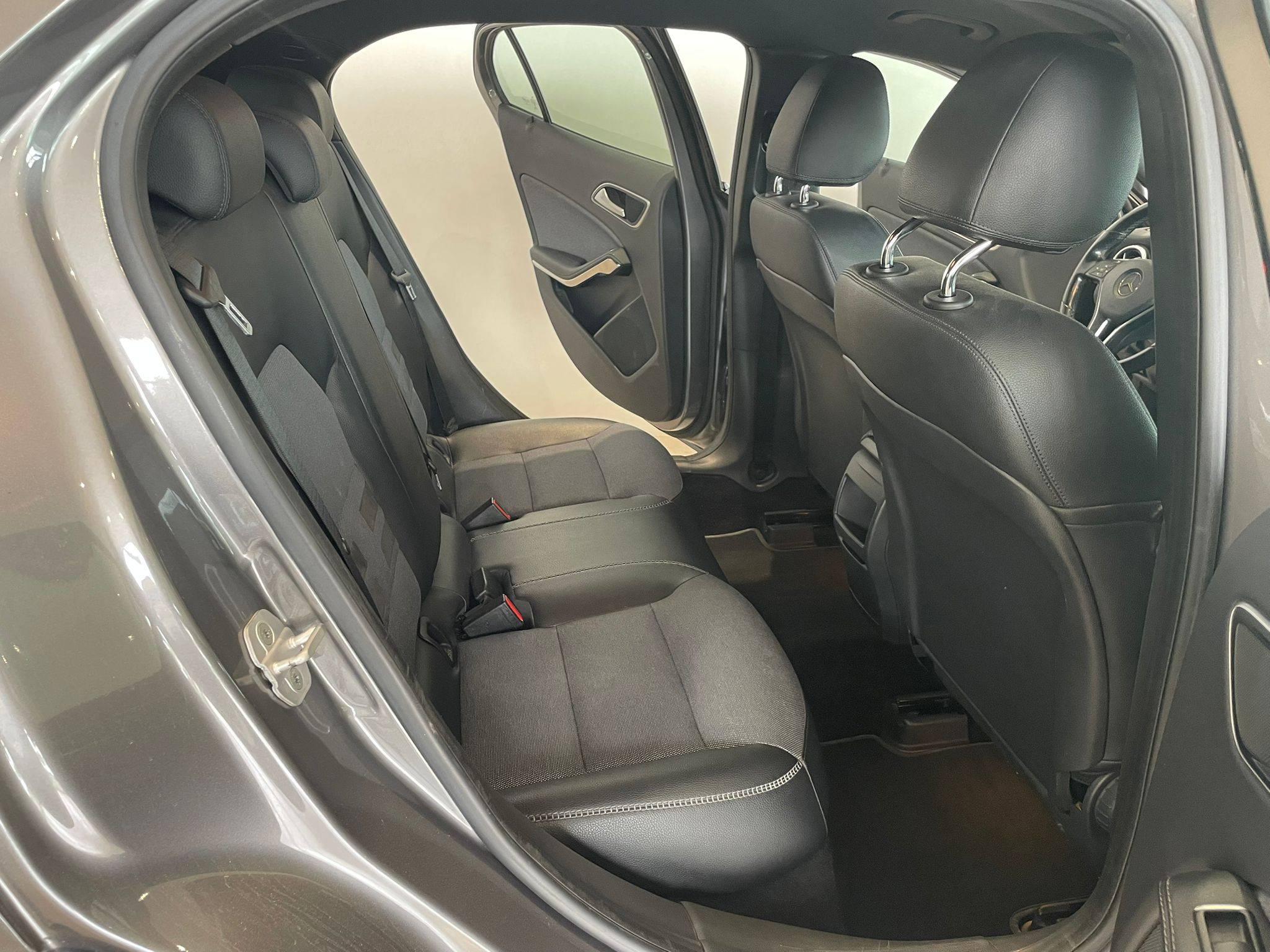 MERCEDES-BENZ CLASSE GLA