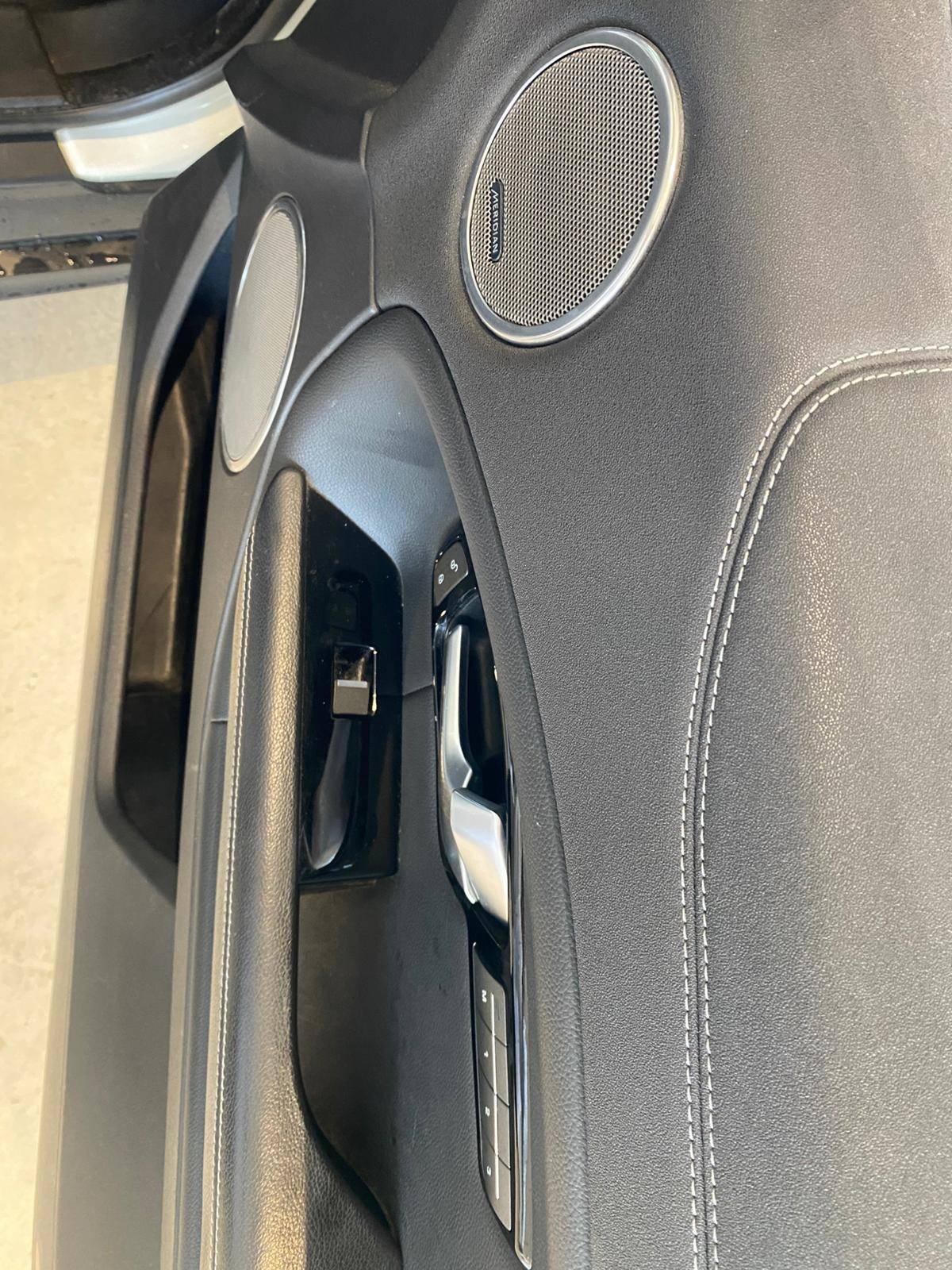 LAND-ROVER EVOQUE CABRIOLET