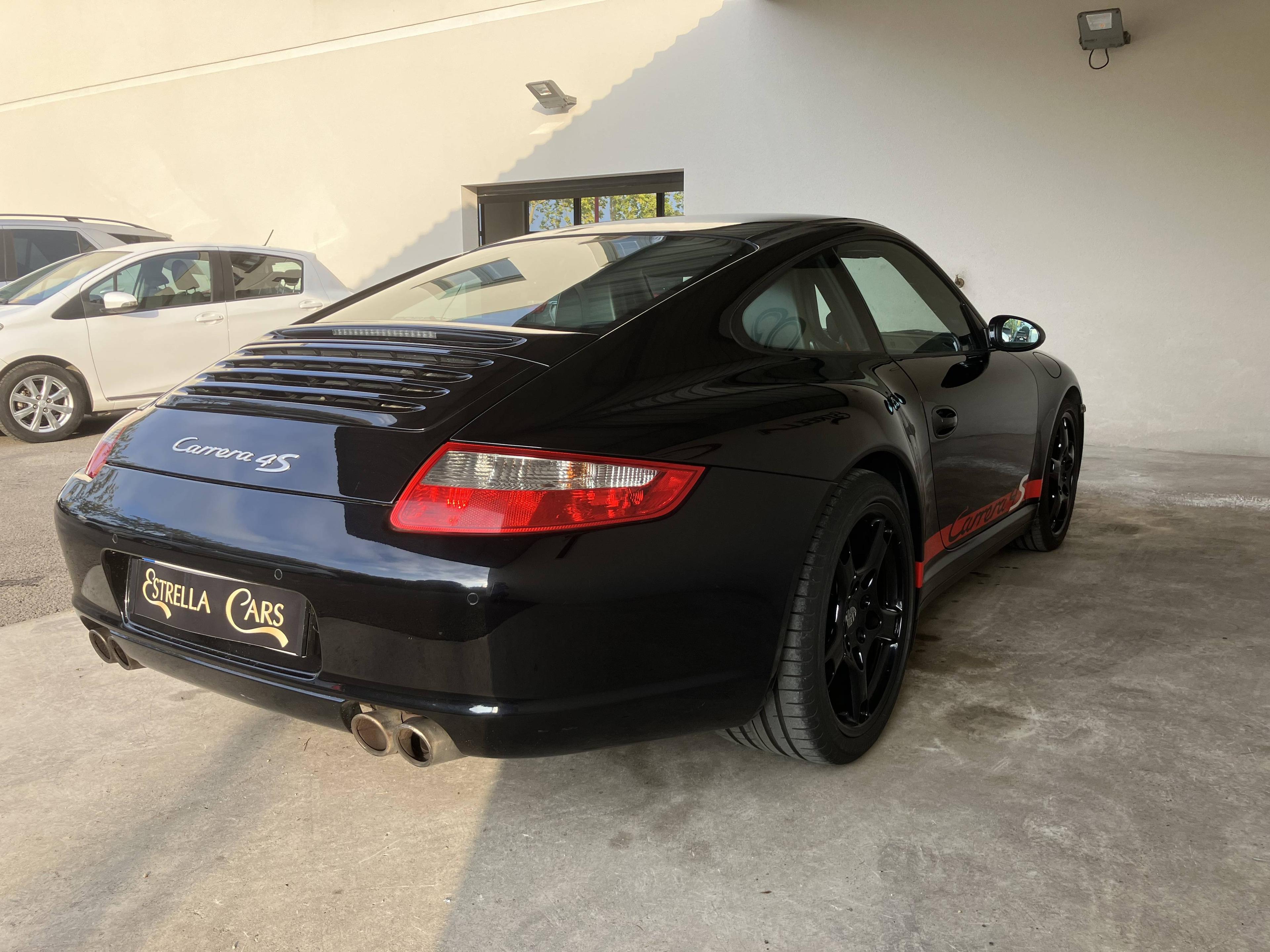 PORSCHE PORSCHE 911