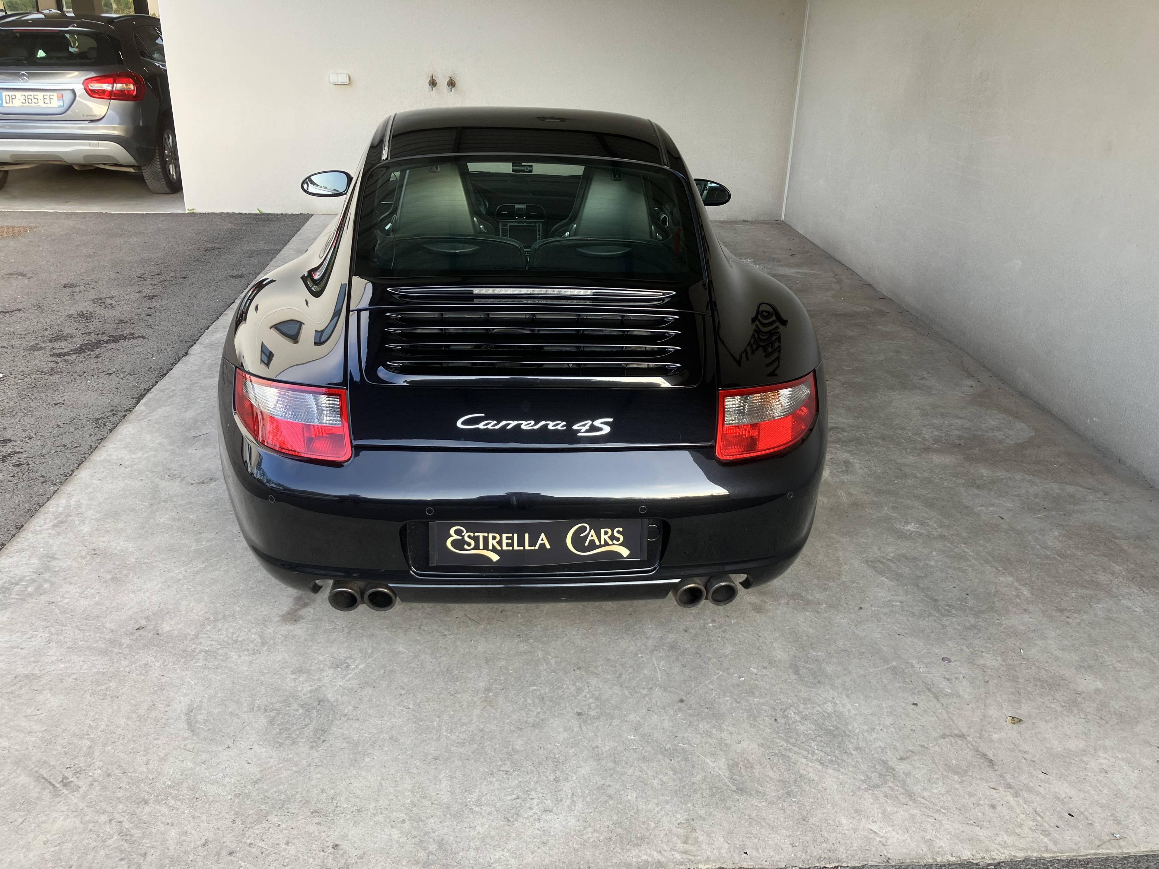 PORSCHE PORSCHE 911