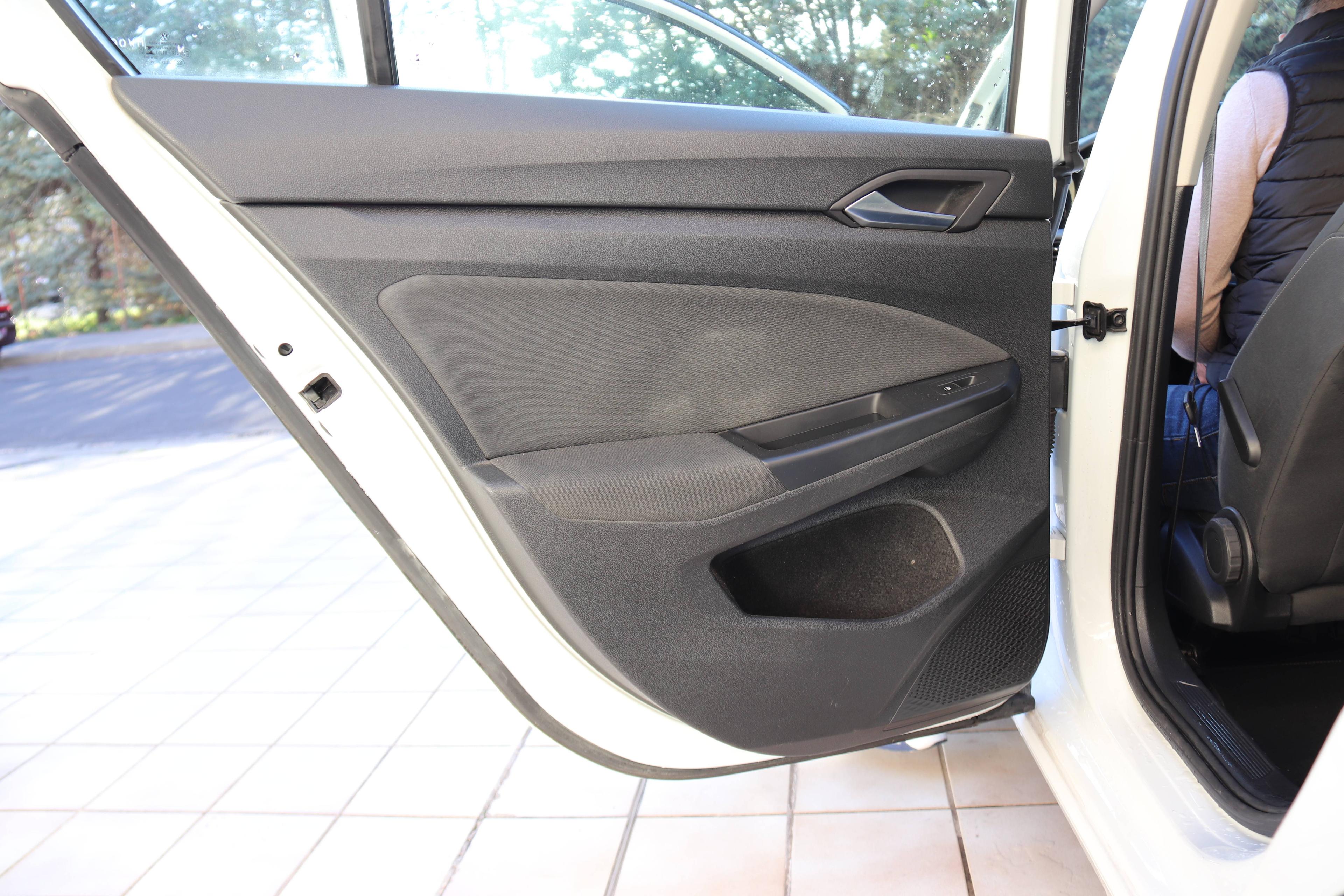 VOLKSWAGEN GOLF VIII