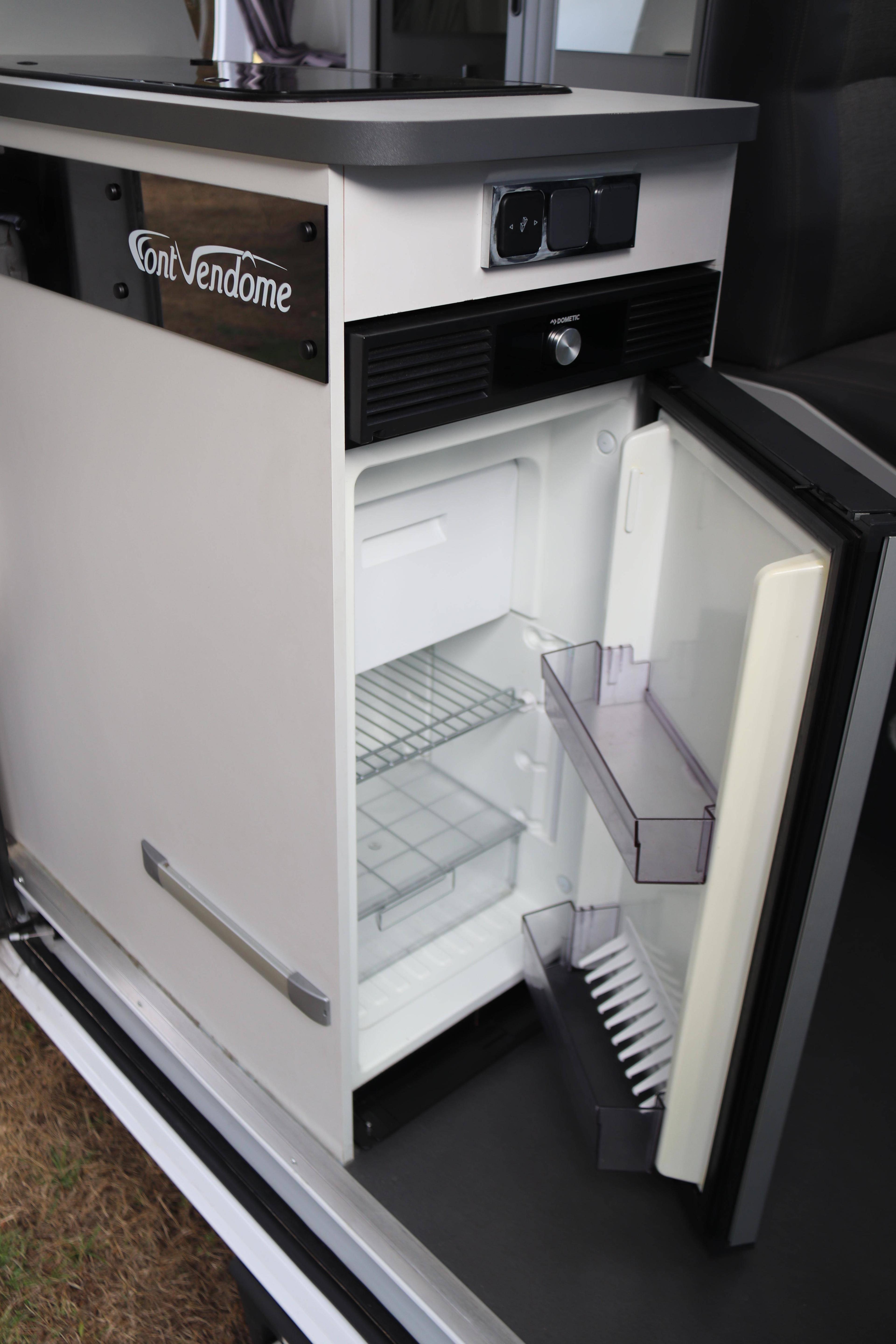 FIAT   DUCATO 2.2L 140CH 4 PL 3 COUCHAG