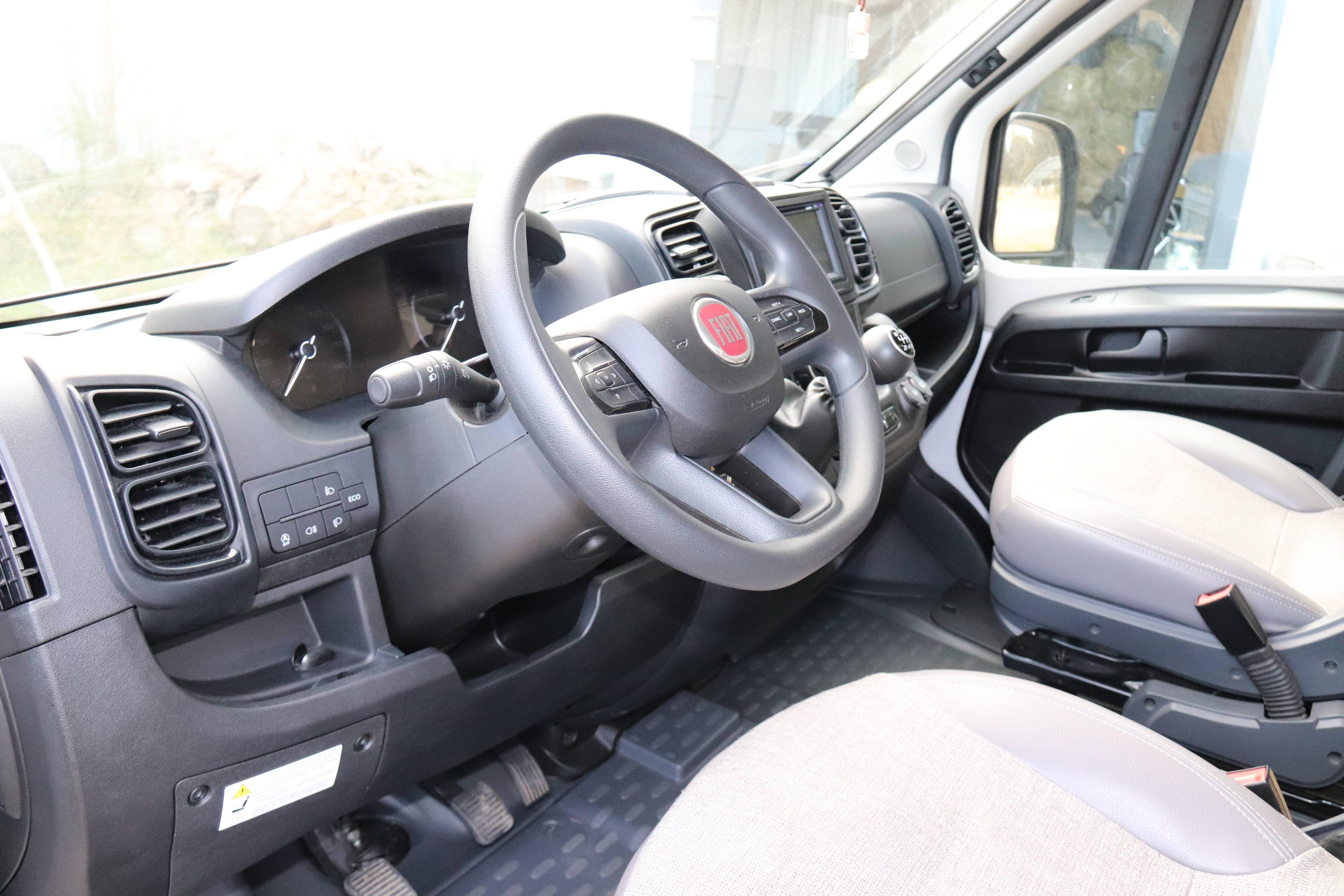 FIAT   DUCATO 2.2L 140CH 4 PL 3 COUCHAG