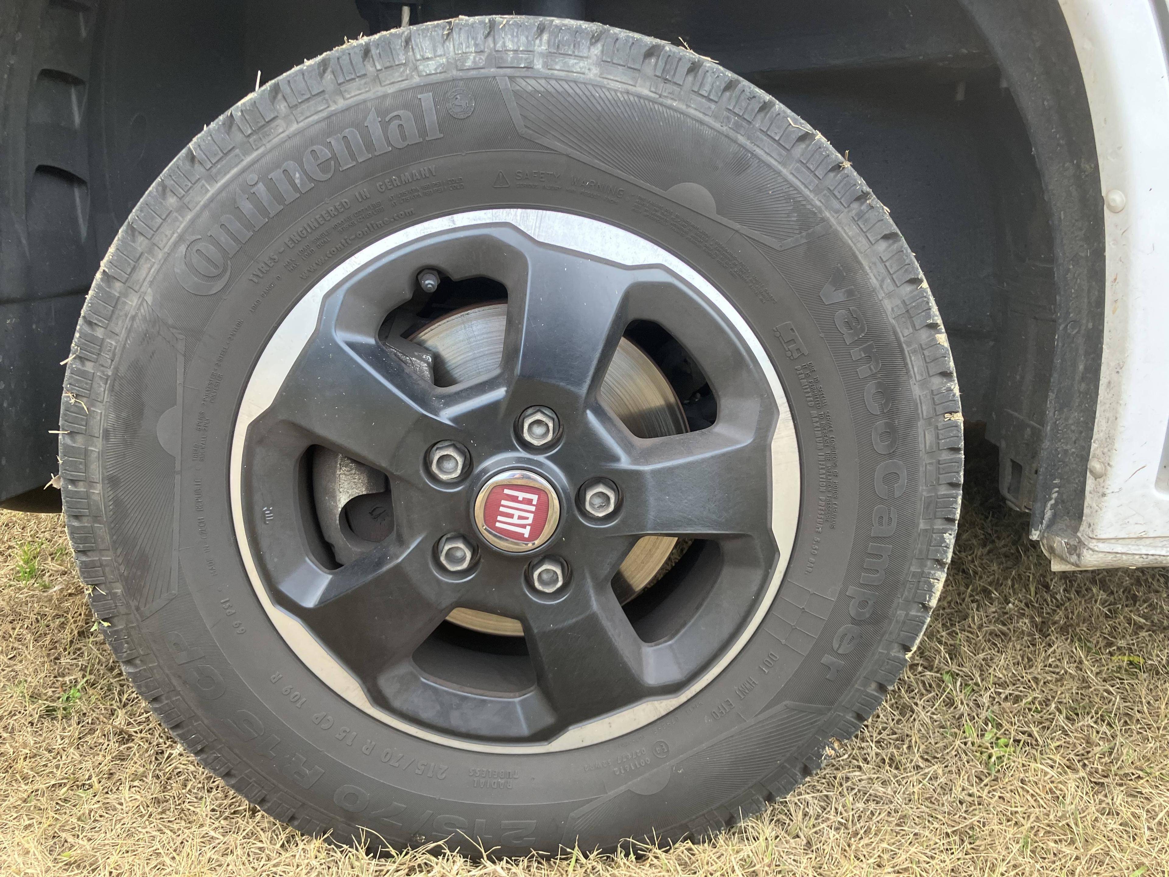 FIAT   DUCATO 2.2L 140CH 4 PL 3 COUCHAG