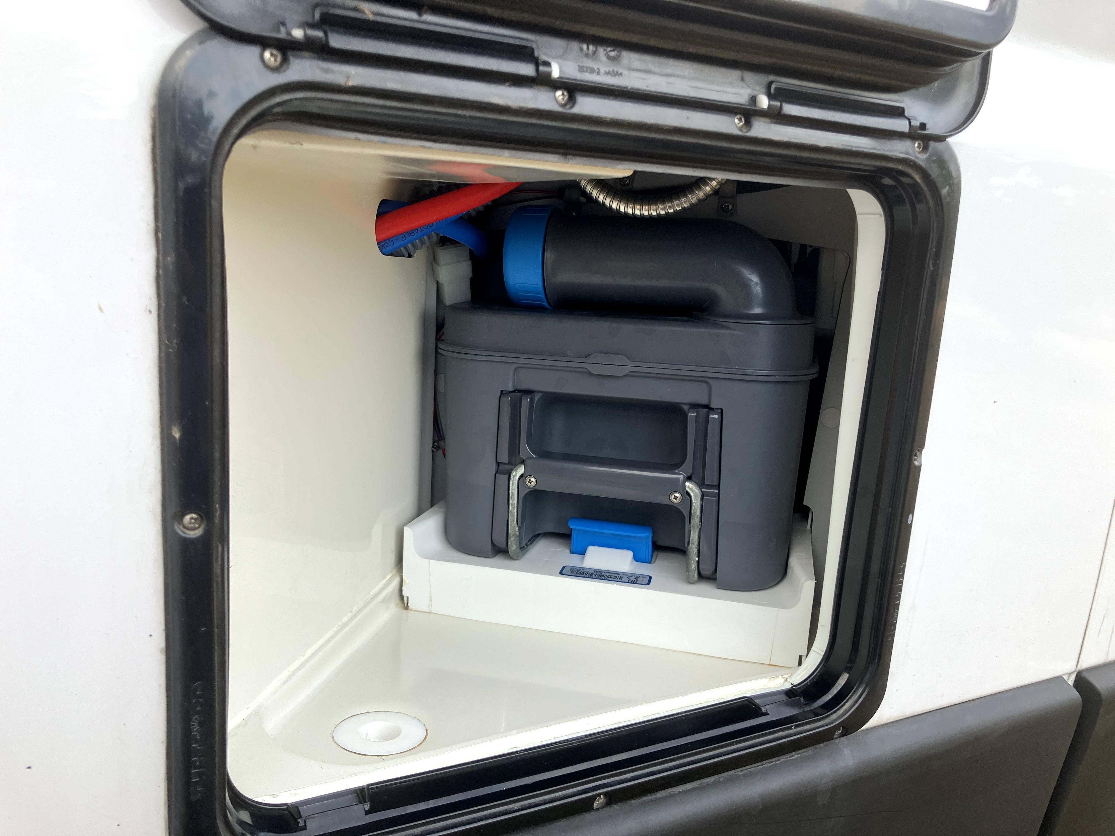 FIAT   DUCATO 2.2L 140CH 4 PL 3 COUCHAG