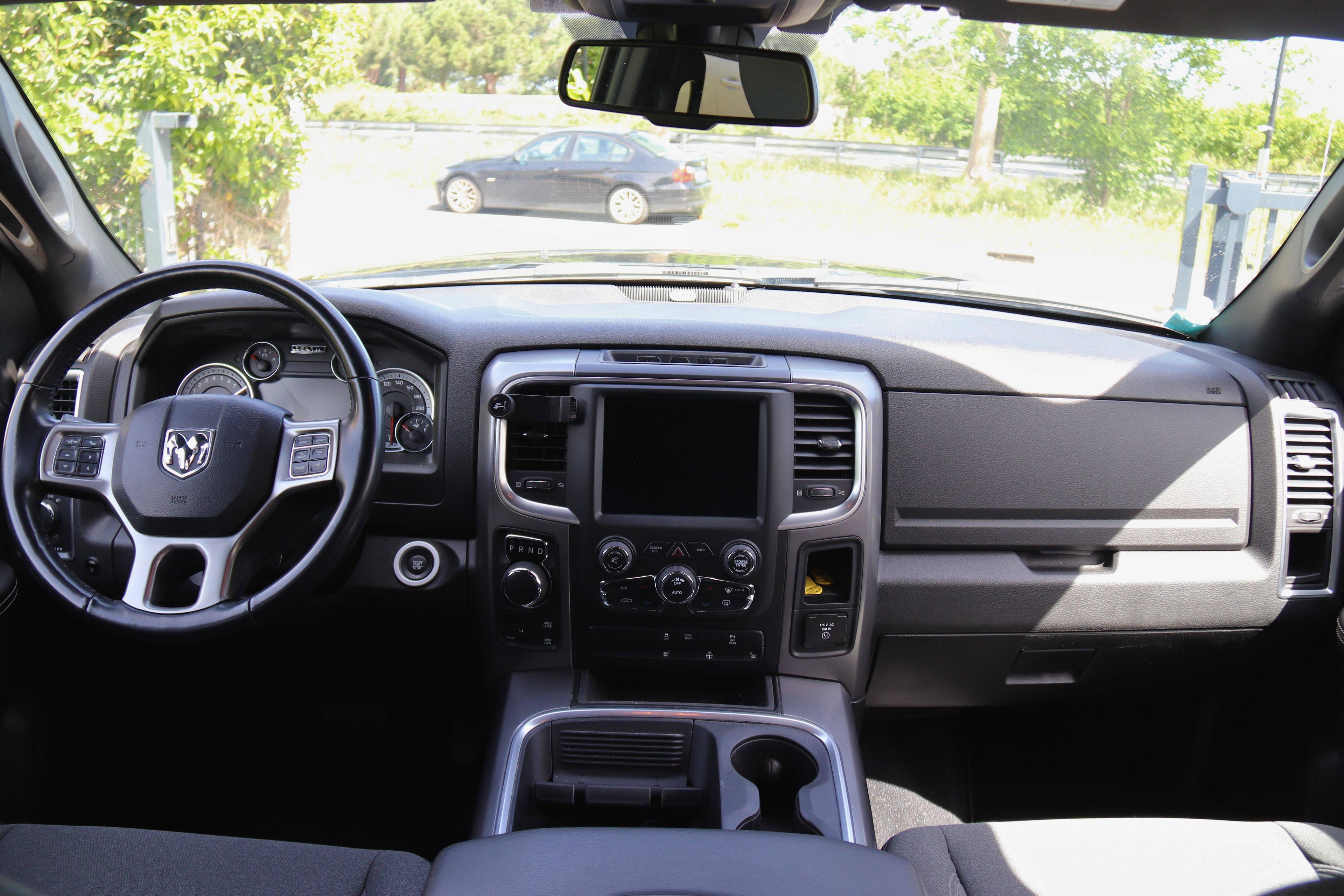 DODGE  DODGE RAM 1500