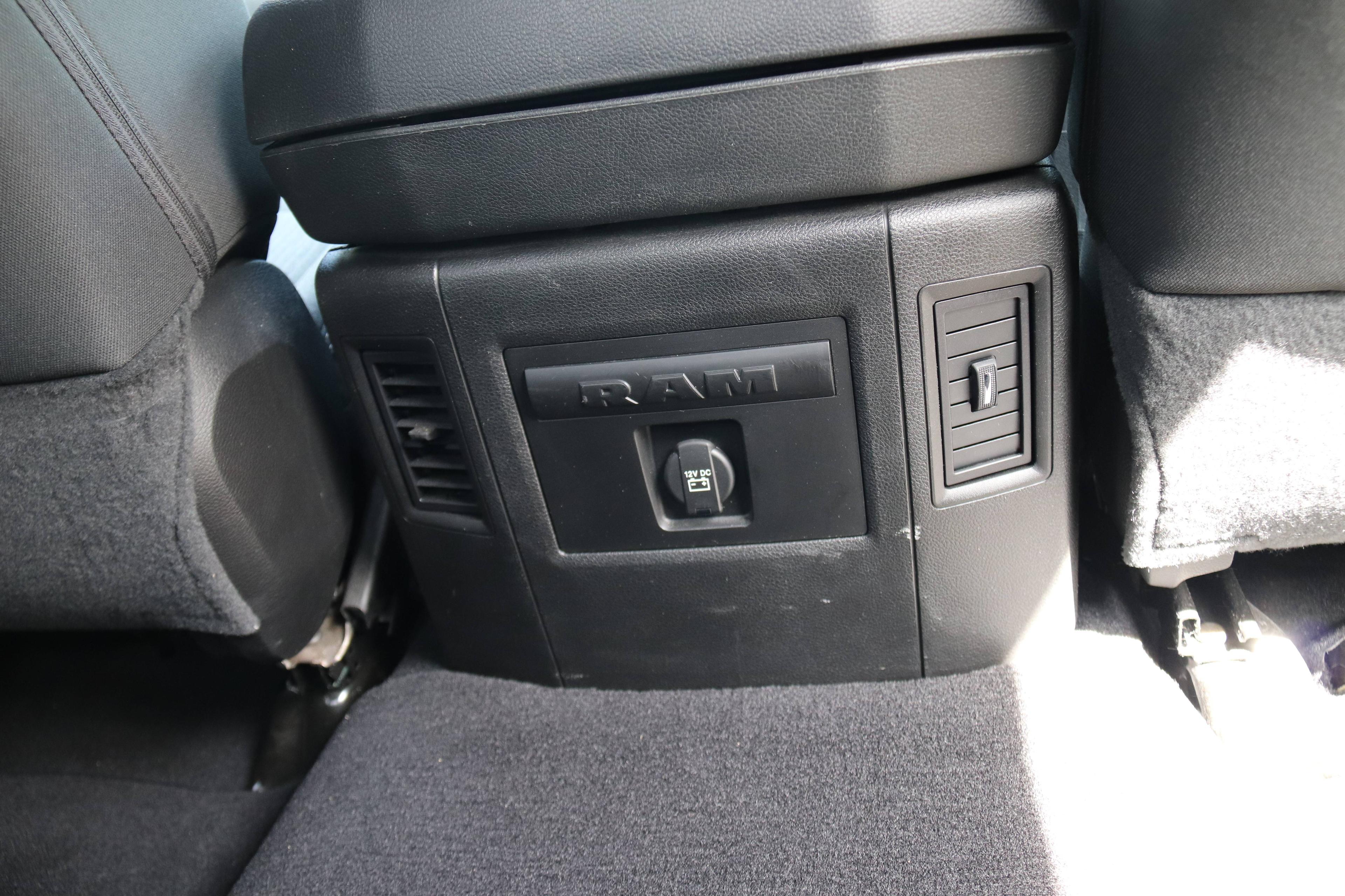 DODGE  DODGE RAM 1500